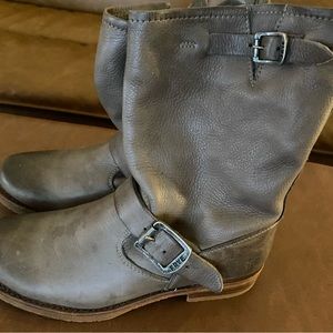 Frye Veronica slouch boots Size 7
